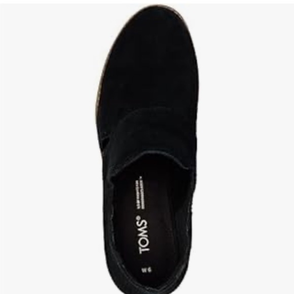 NWOB Toms Black and Brown Kallie cutout Ankle Boots with Wedge Heel size 6 - Picture 6 of 9